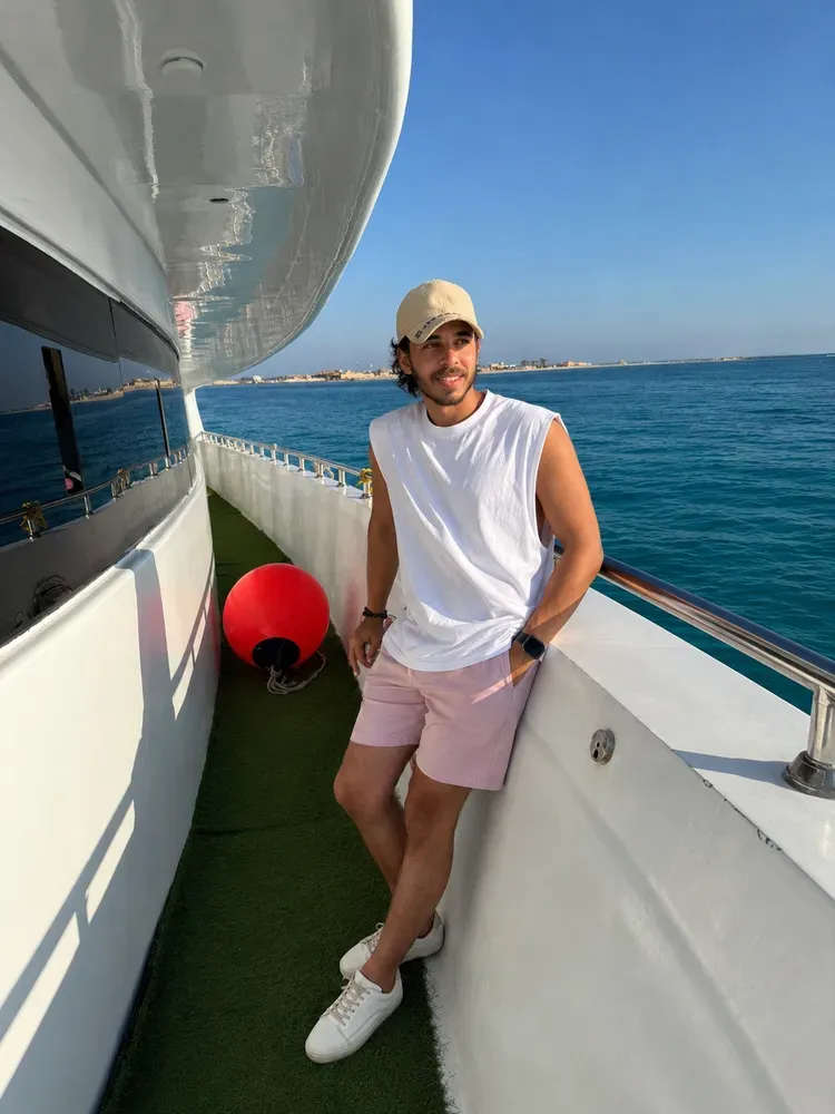 Mohamed Amin: sea breeze